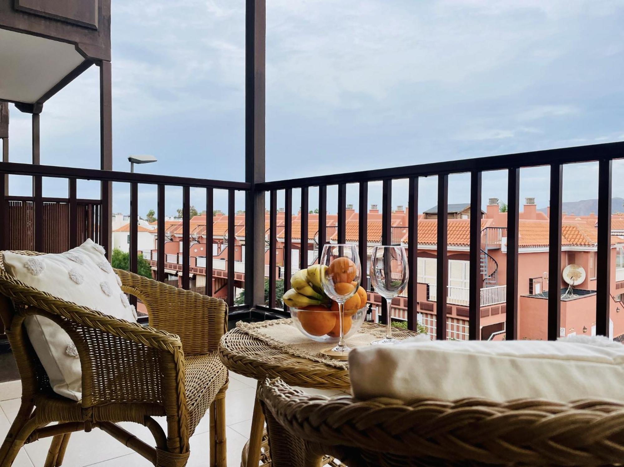 Apartment Con Piscina Junto Al Mar Arona (Tenerife)
